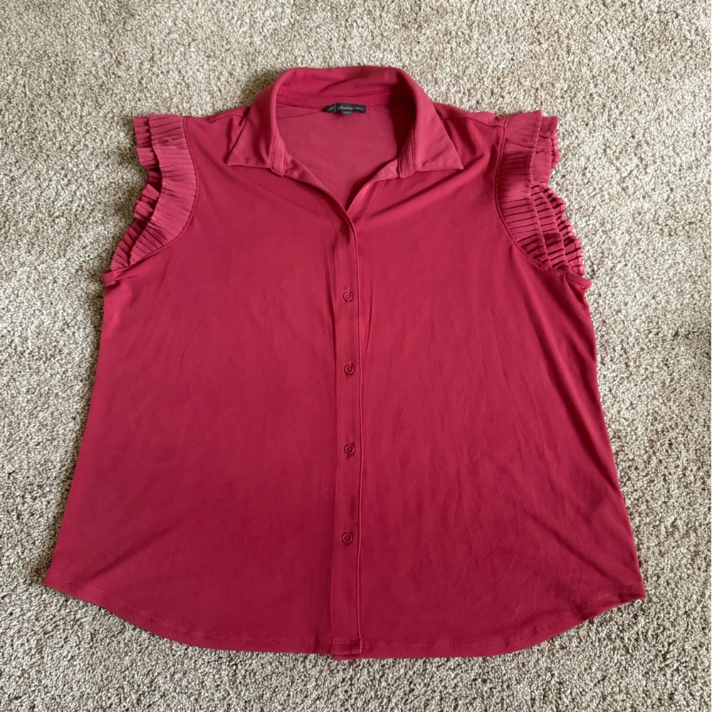 Women's Ruffled Sleeve Button-Up Top